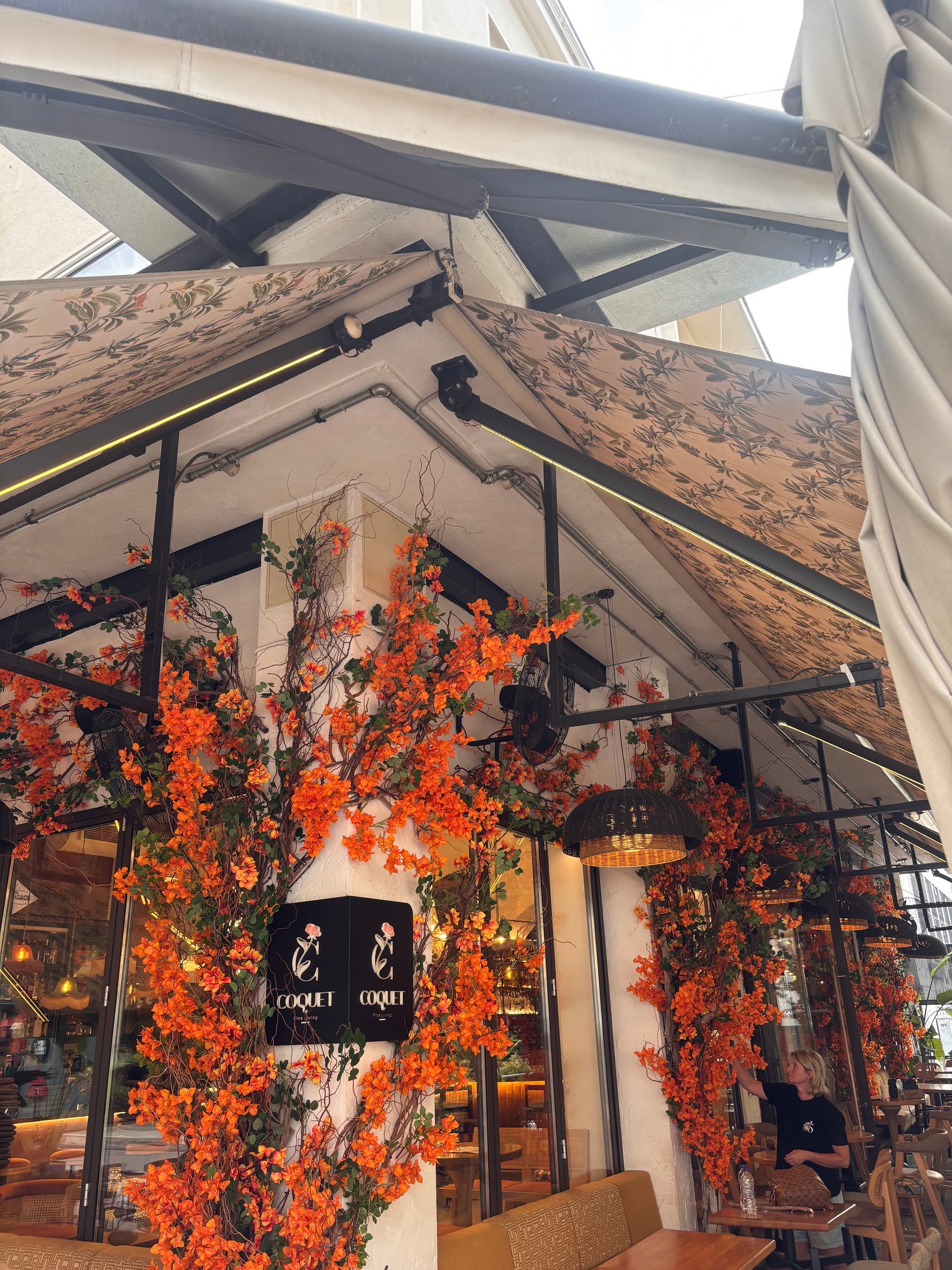 Ανθοσύνθεση της JS Floral Boutique